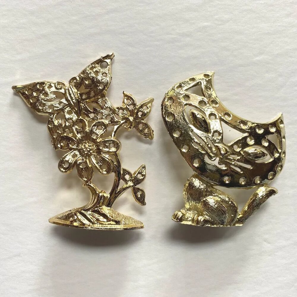 Butterfly and Cat Metal Earring Displays by Torino Jewelry Earring Holder